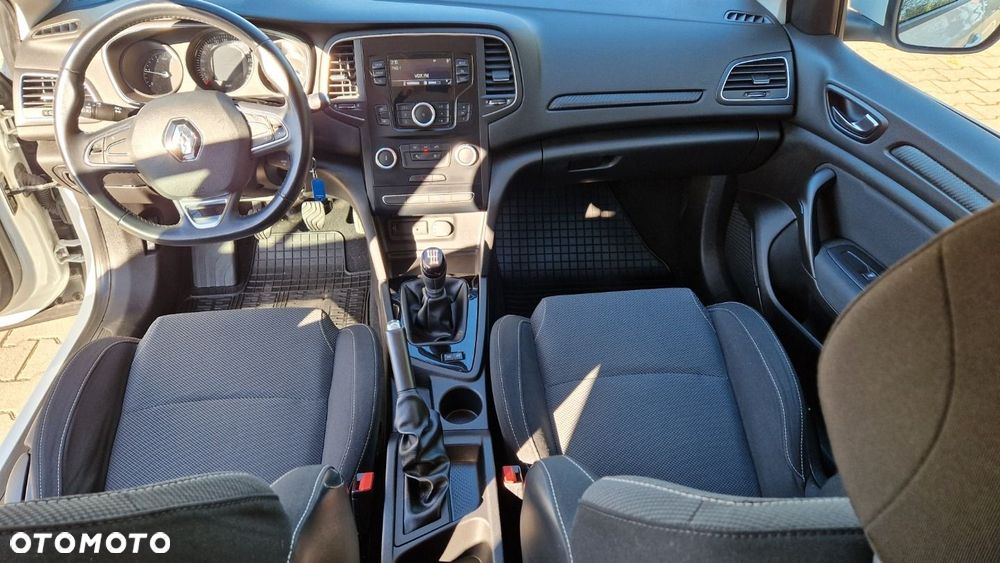 Renault Megane 1.5 dCi Zen - 16