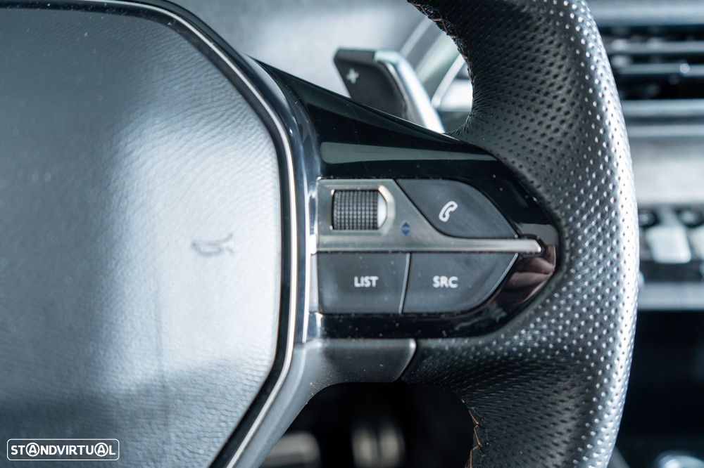 Peugeot 3008 1.6 Hybrid GT e-EAT8 - 32