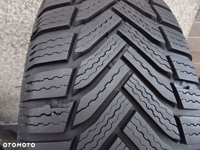 195/55/R16 87H Michelin Alpin 6 - 1
