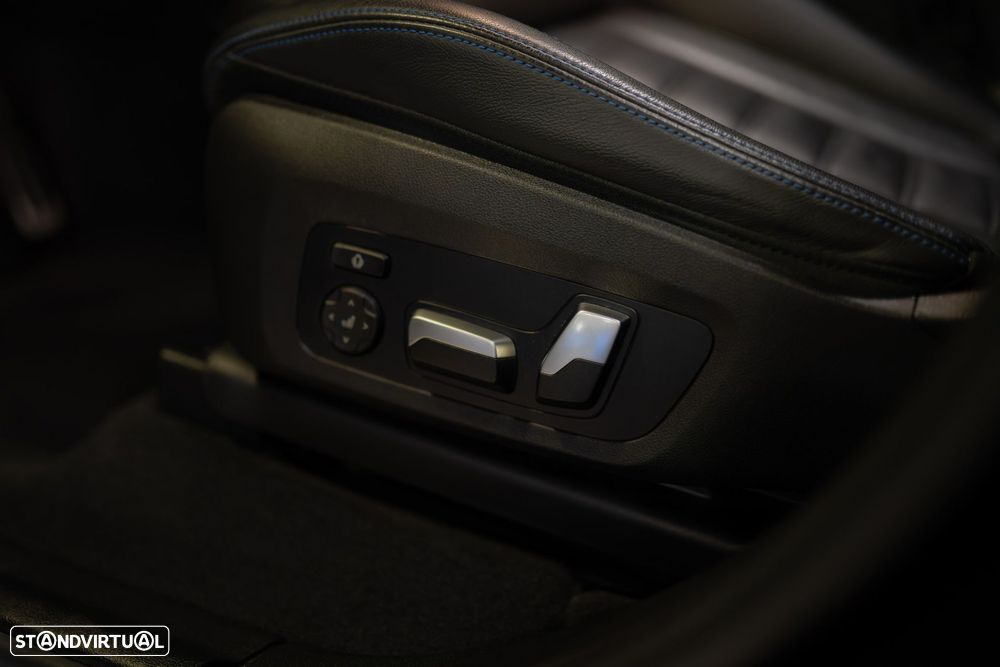 BMW iX3 M Sport Impressive - 24