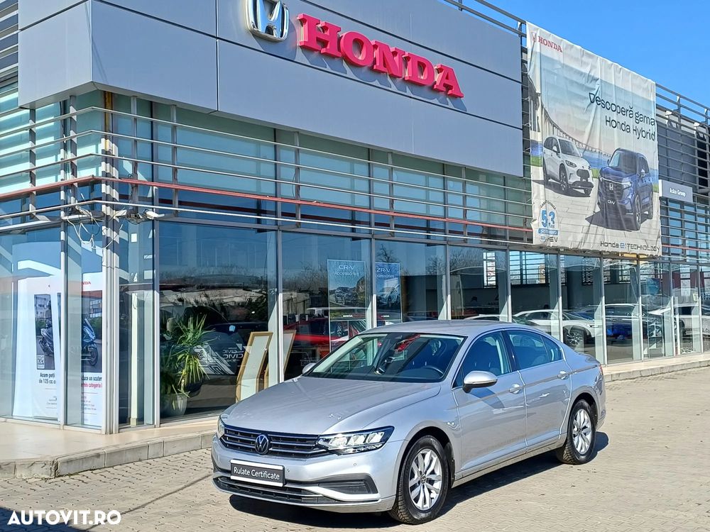 Volkswagen Passat 1.5 TSI ACT DSG Comfortline - 1