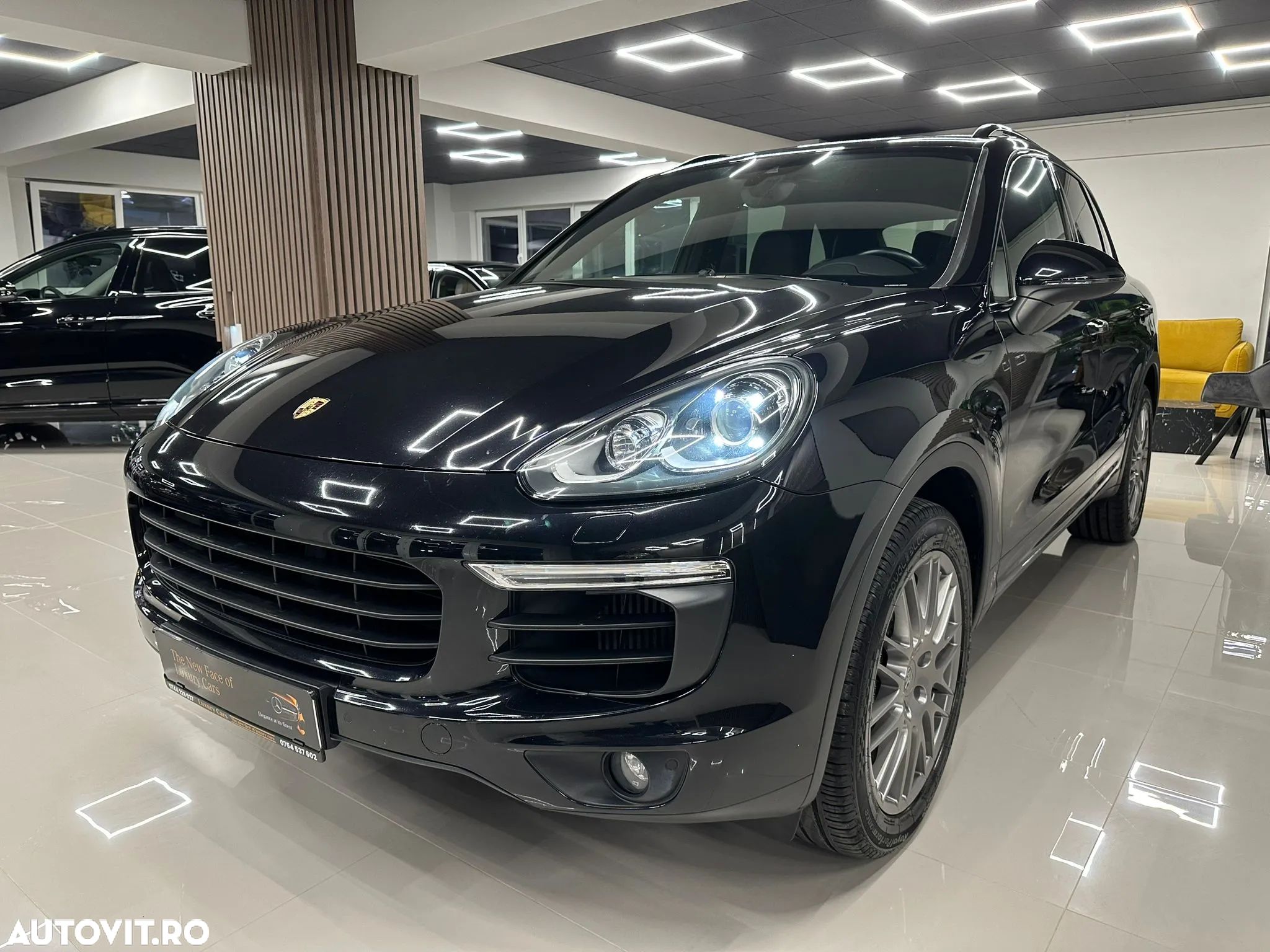 Porsche Cayenne 3.0 L - 1