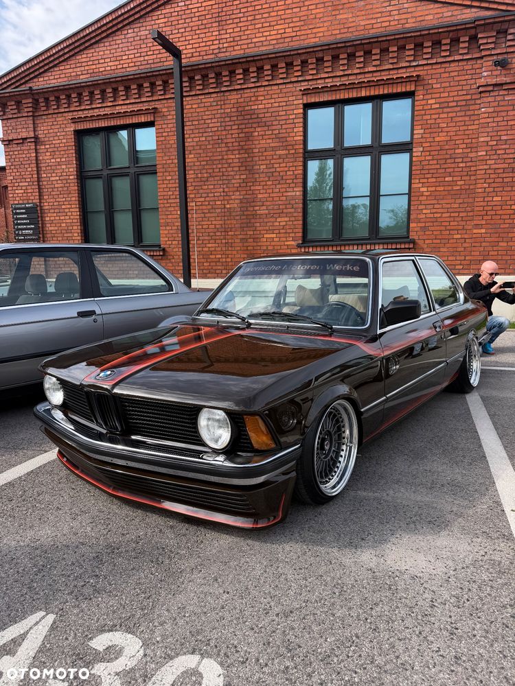 BMW Seria 3 - 1