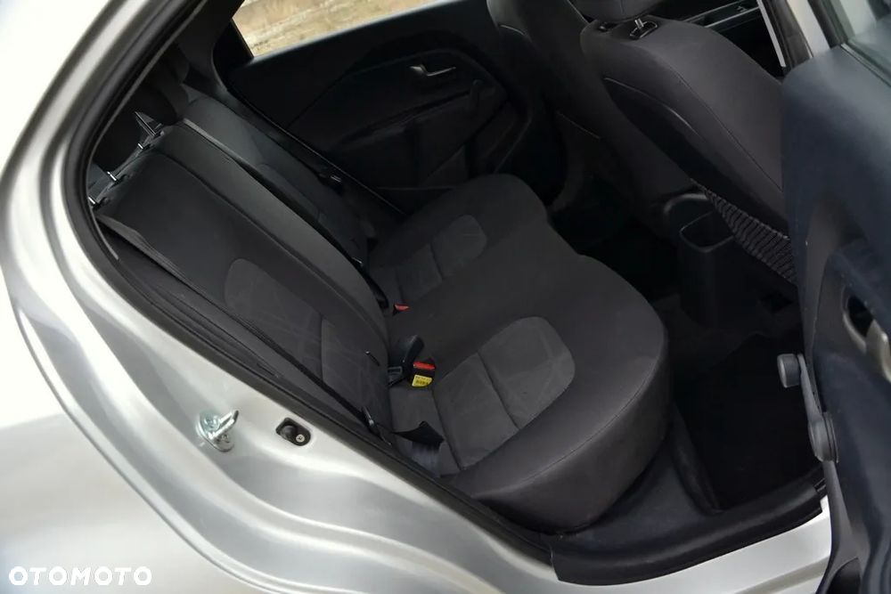 Kia Rio 1.4 Spirit - 20