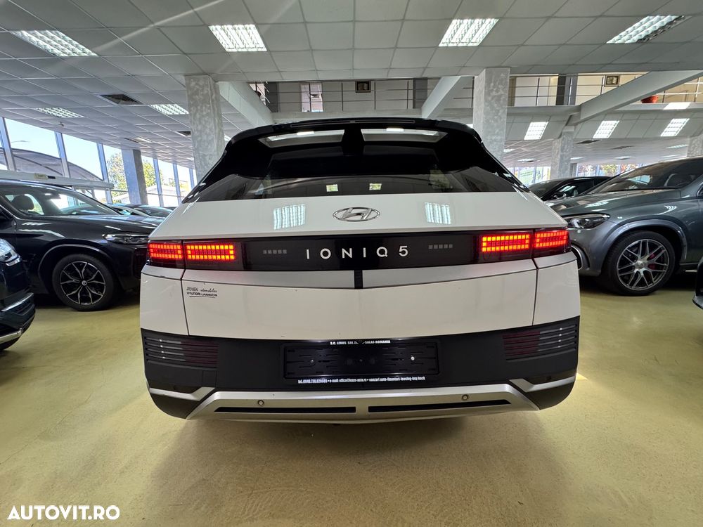 Hyundai IONIQ 5 - 12