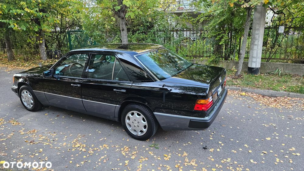 Mercedes-Benz W124 (1984-1993) - 10