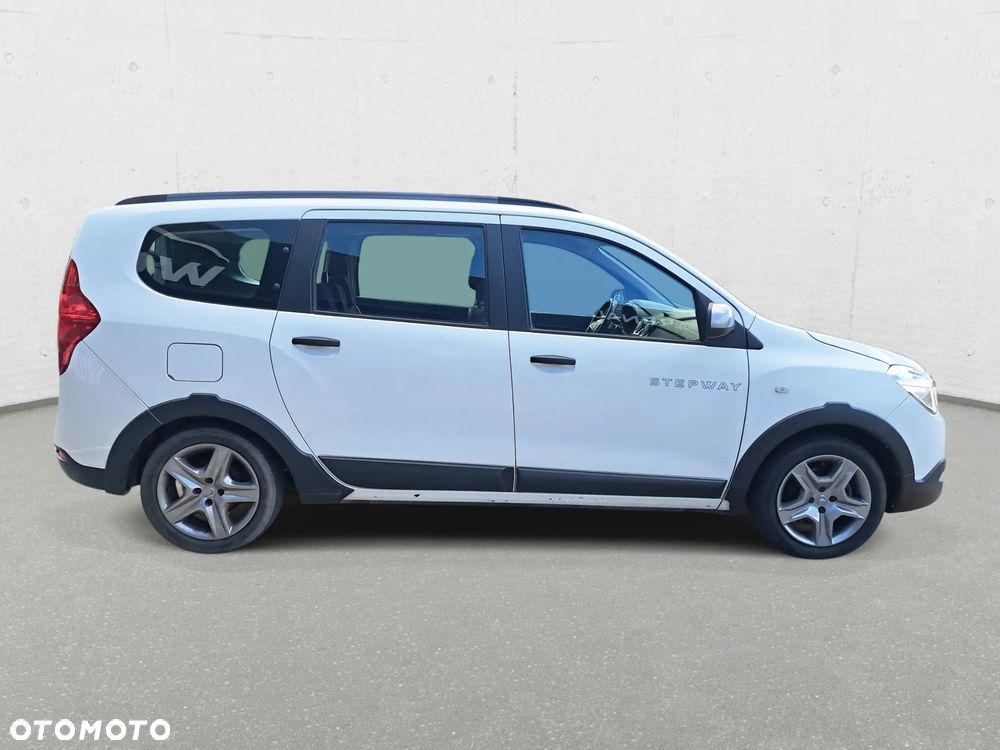 Dacia Lodgy 1.5 Blue dCi Stepway S&S - 5