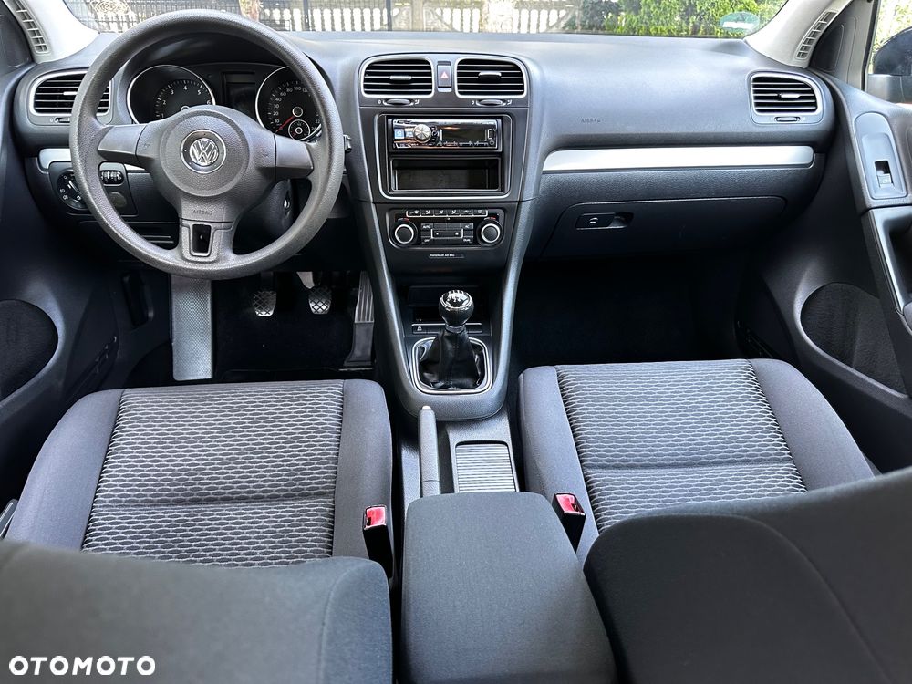 Volkswagen Golf 1.4 Style - 37