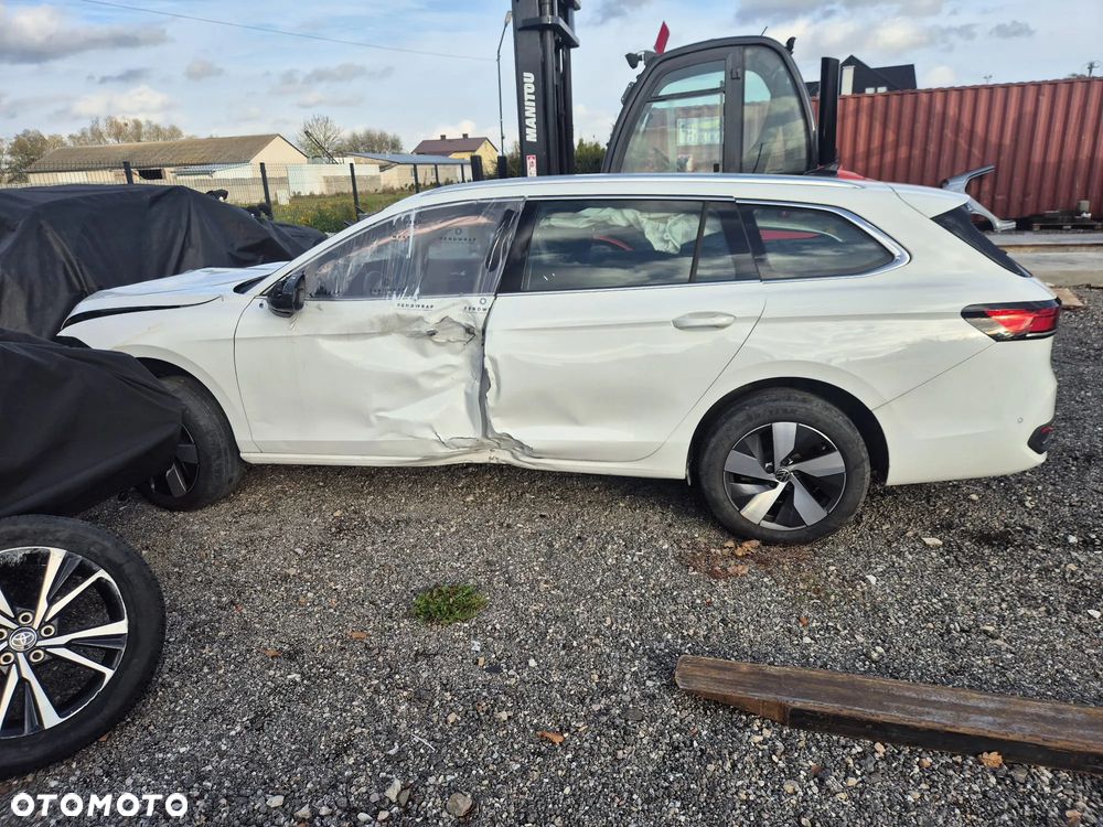 Volkswagen Passat 2025 photo 3