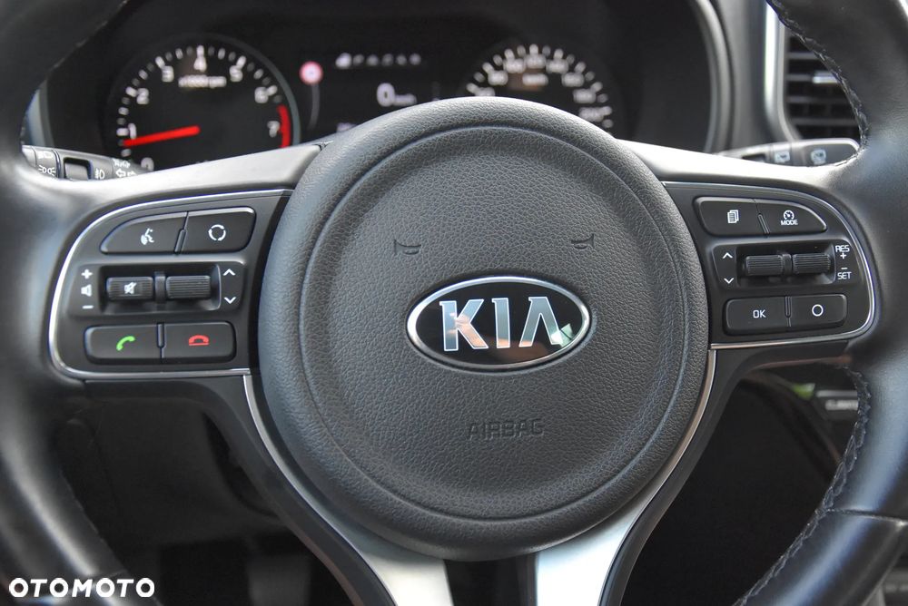 Kia Sportage 1.6 GDI 2WD DREAM-TEAM EDITION - 34