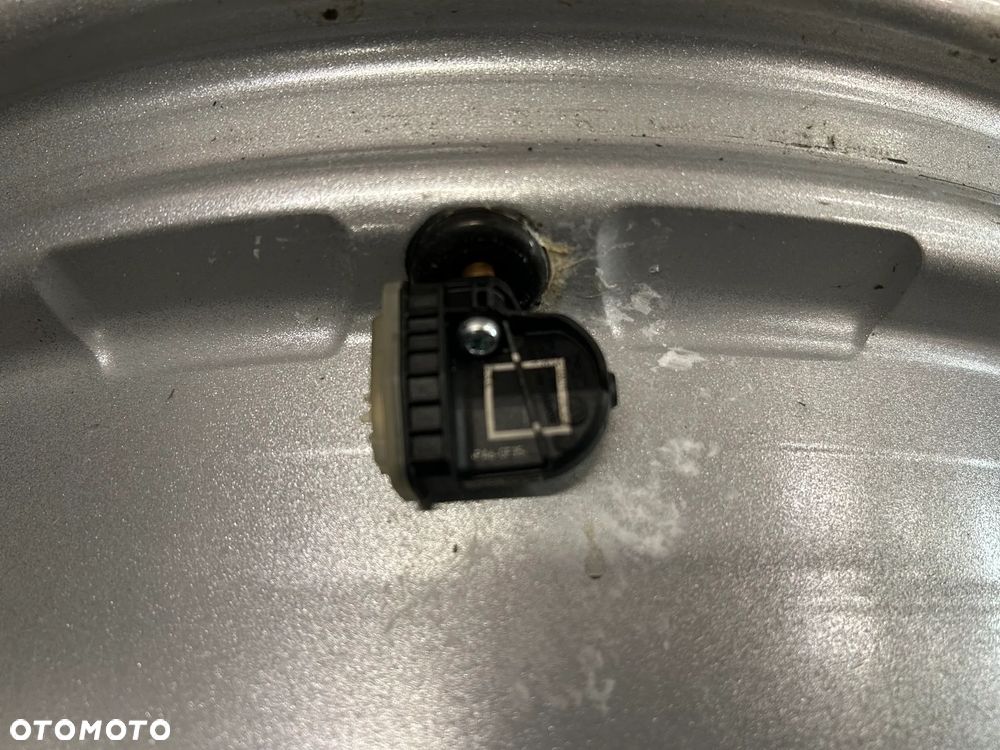 Alufelgi Ford Kuga, Mondeo Mk4, Mk5, Puma Mk2 17 cali 5x108 4szt. Ładne! z czujnikami! - 13