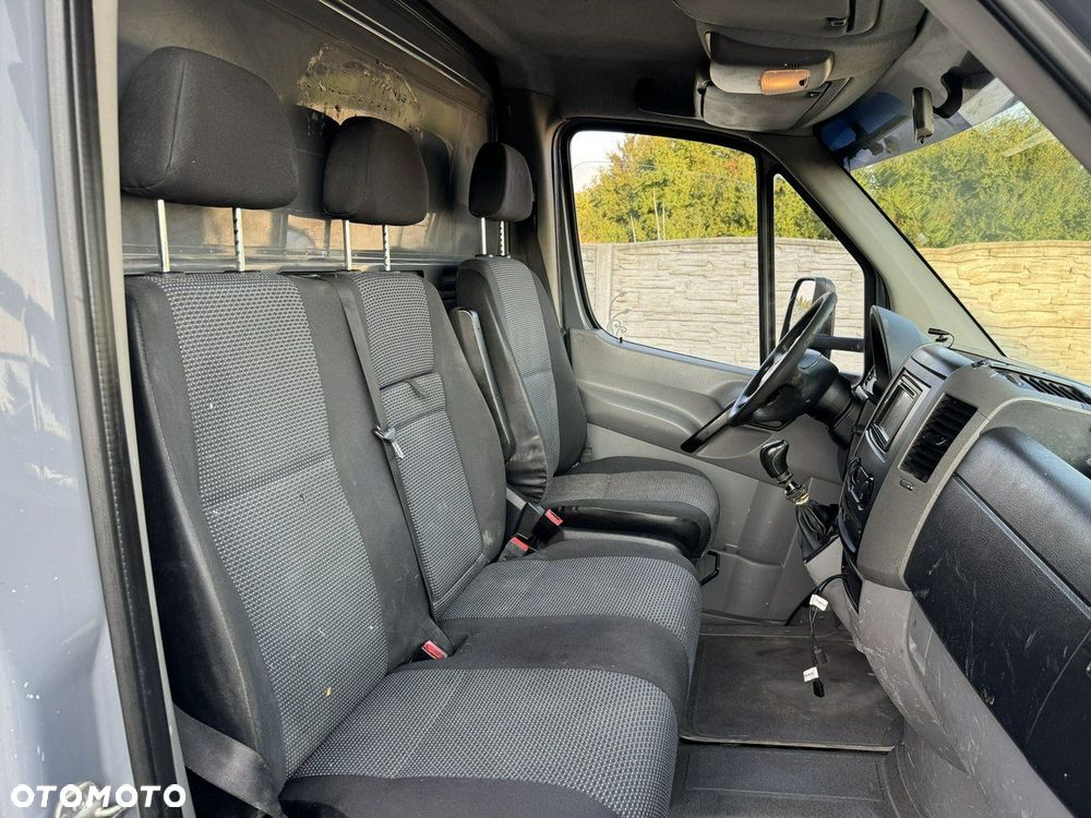 Mercedes-Benz Sprinter - 5