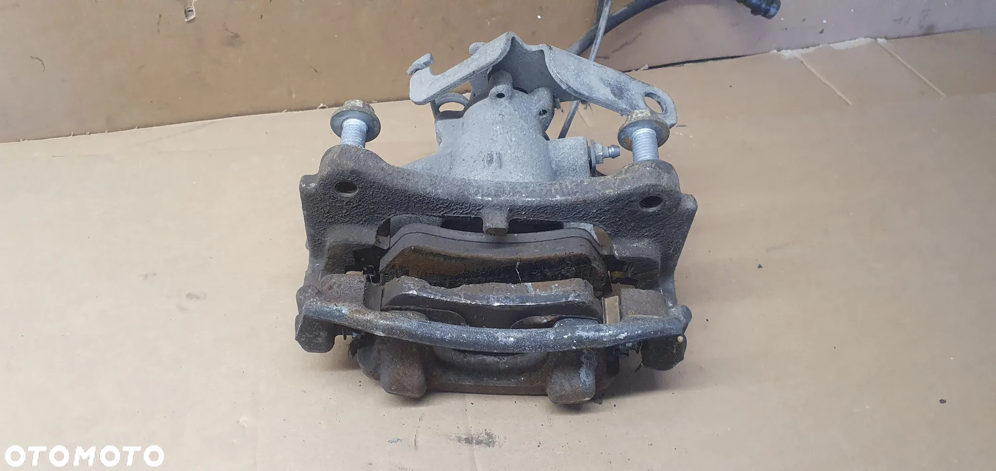 Zacisk hamulcowy prawy tył tylny prawy Ford Transit Custom MK8 - 6