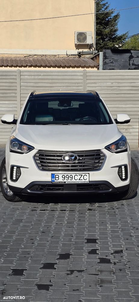 Hyundai Grand Santa Fe 2.2 CRDi ISG 4WD Aut. Luxury - 3
