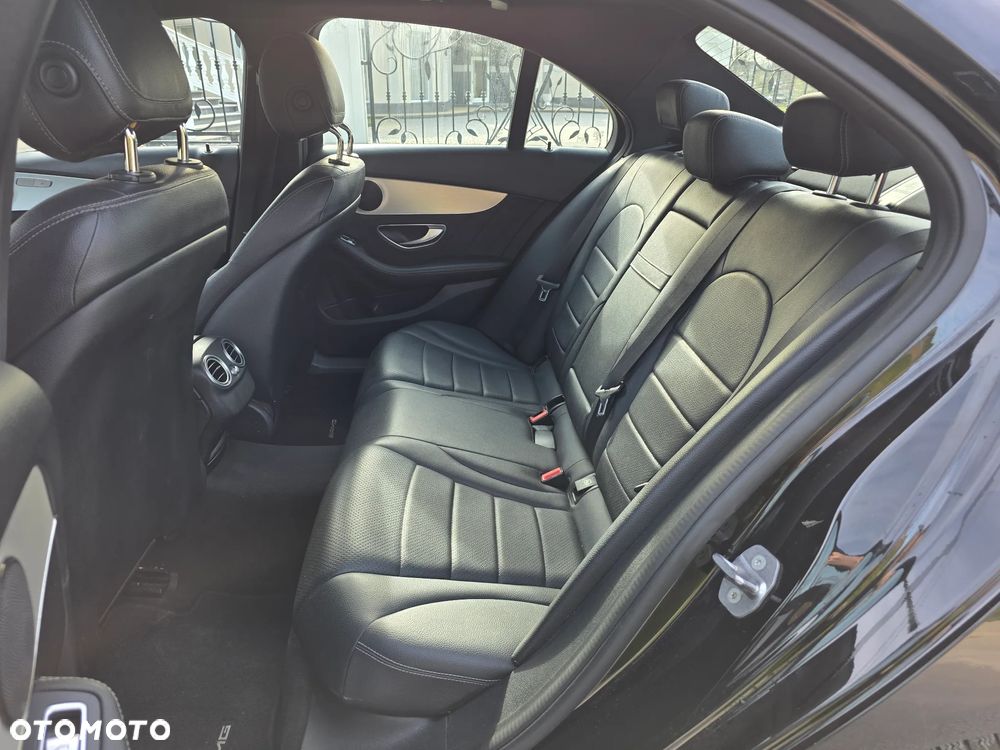 Mercedes-Benz Klasa C - 22