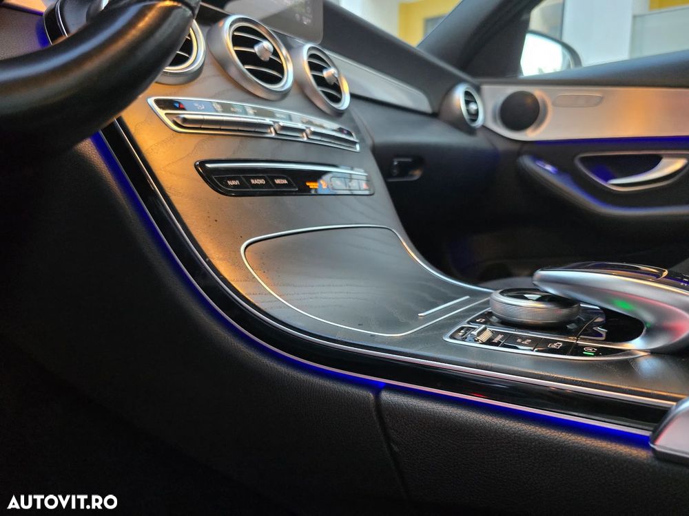 Mercedes-Benz C 220 d 4Matic 9G-TRONIC AMG Line - 6