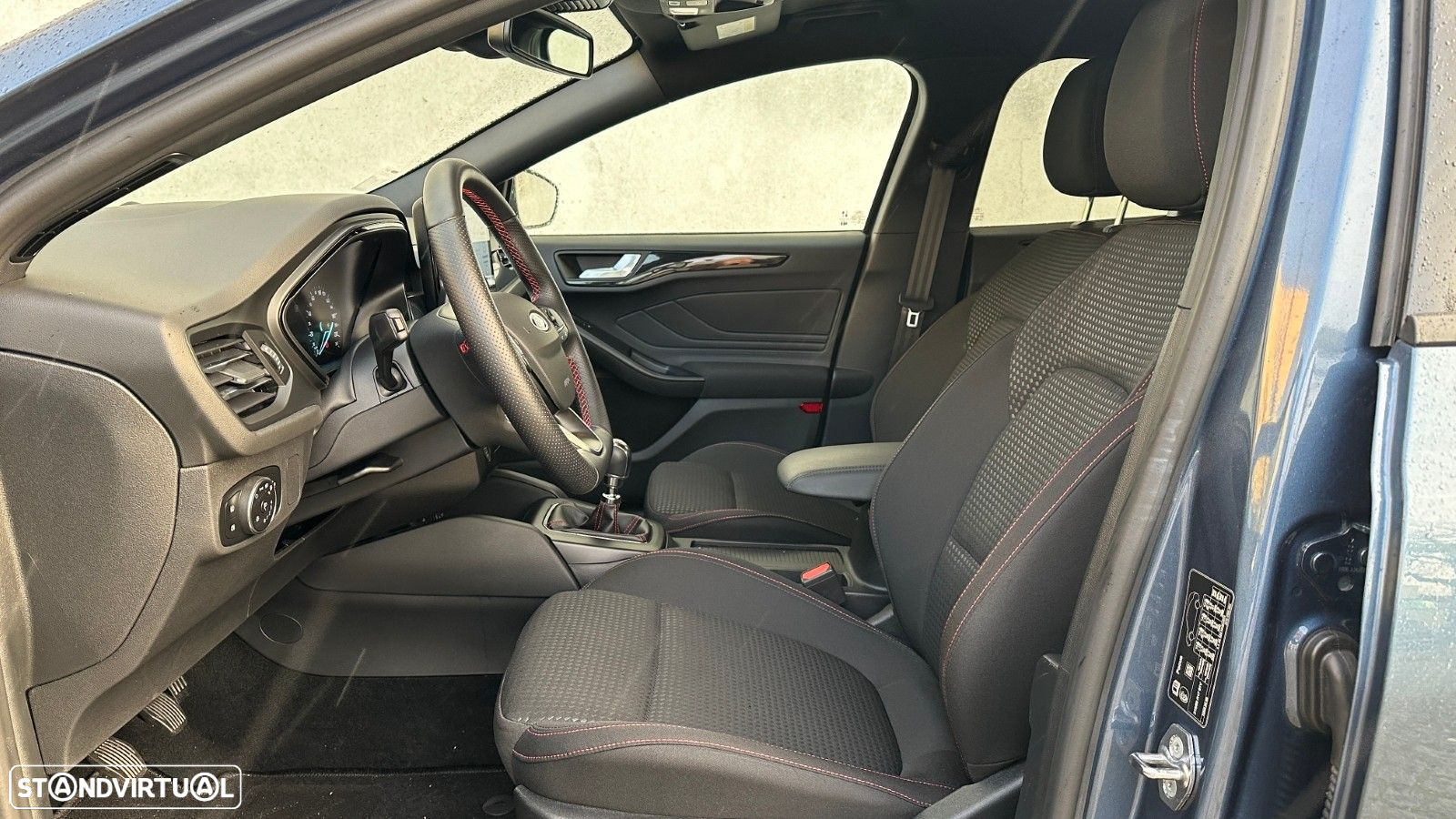 Ford Focus 1.0 EcoBoost MHEV ST-Line - 8