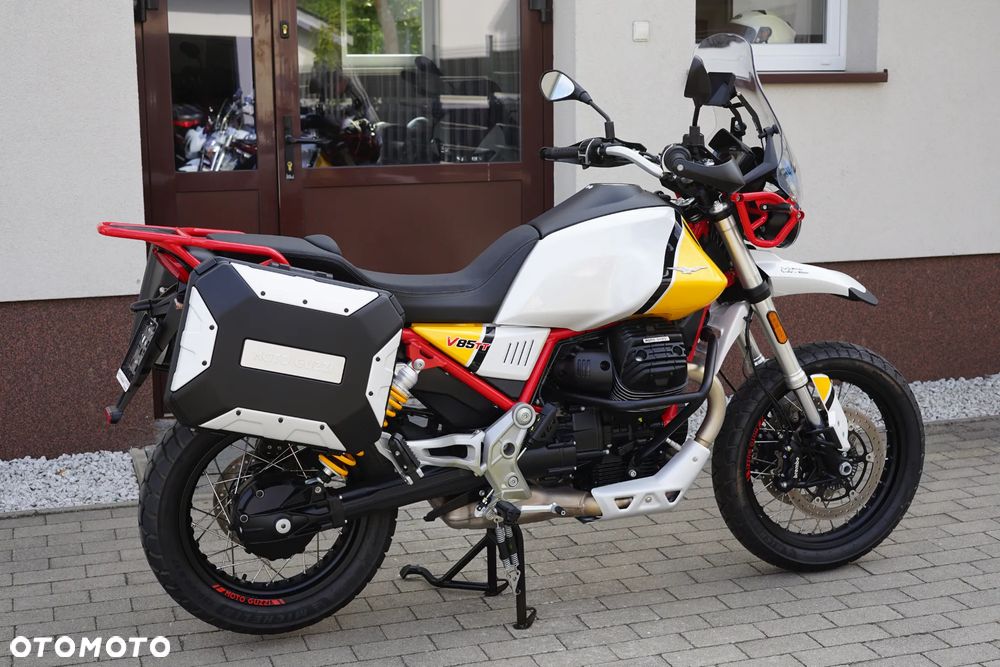 Moto Guzzi V85 - 3