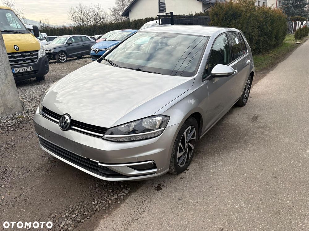 Volkswagen Golf 1.6 TDI SCR Comfortline - 9