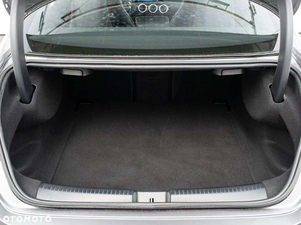 Mercedes-Benz CLA - 28