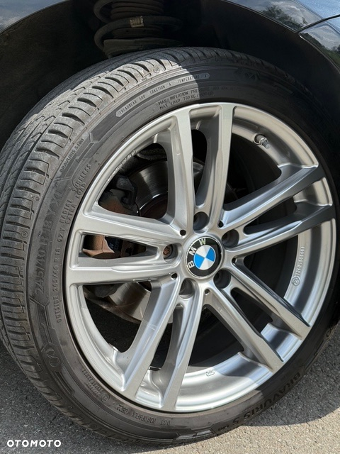 BMW Seria 3 318i - 9