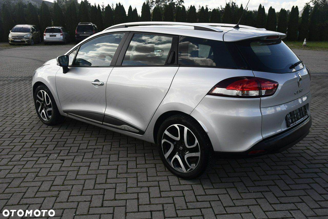 Renault Clio - 13