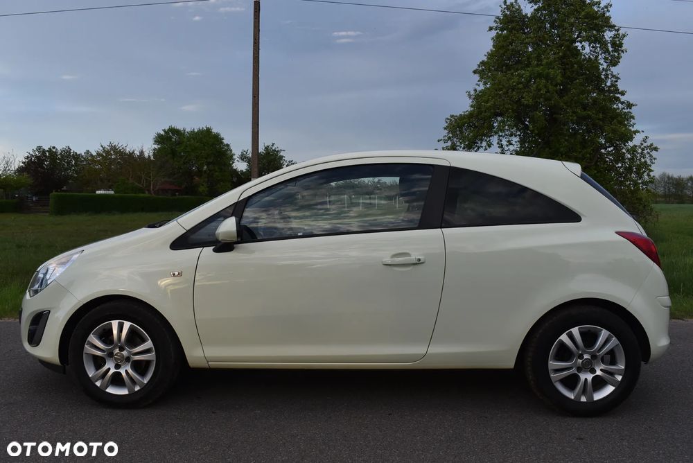 Opel Corsa - 8