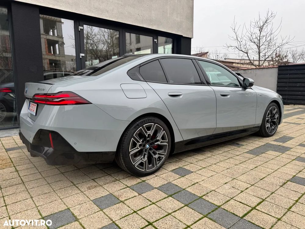 BMW Seria 5 530e xDrive Aut. - 8