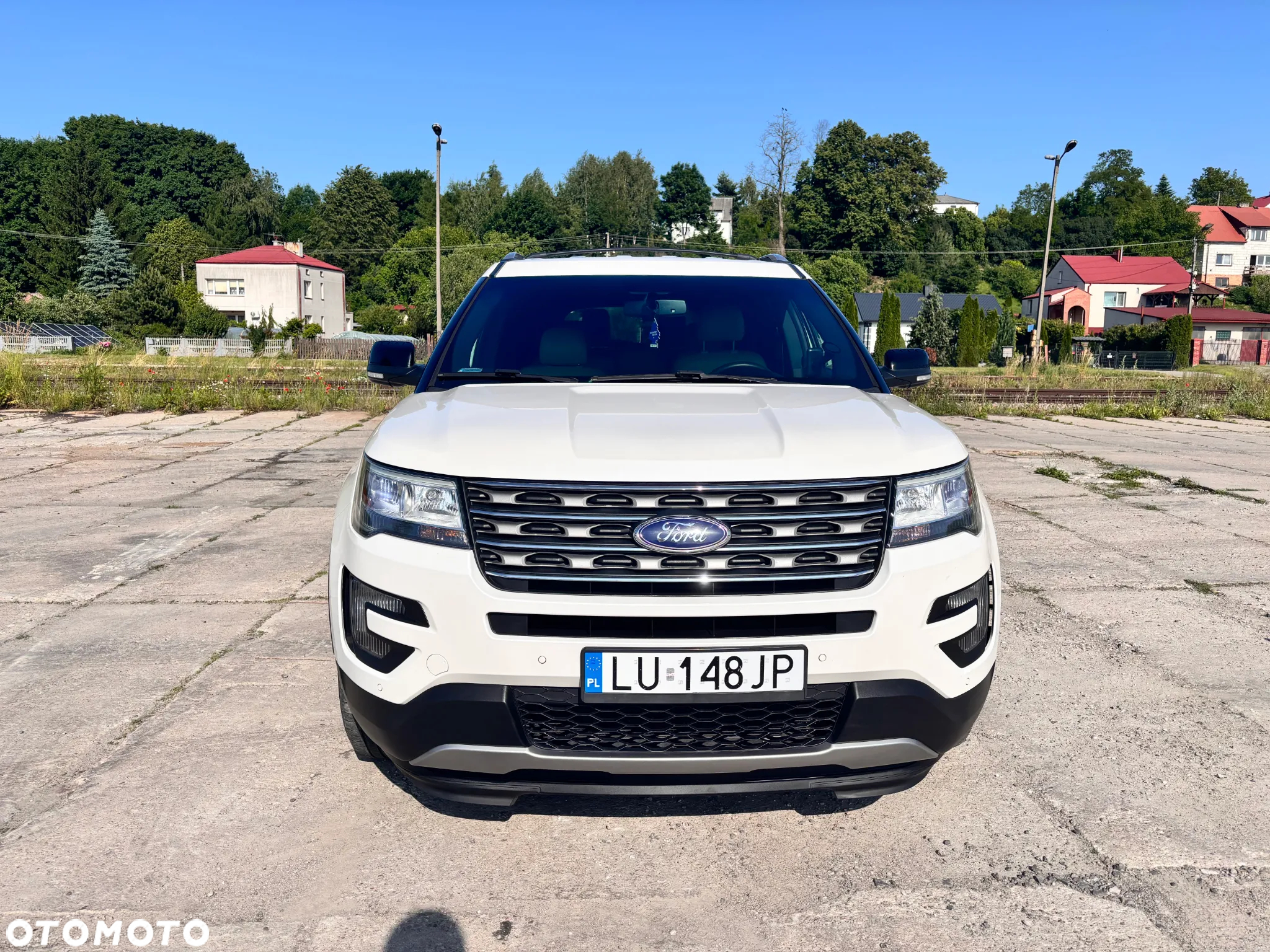 Ford Explorer - 5