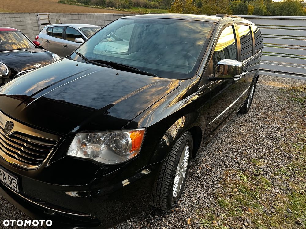 Lancia Voyager - 40