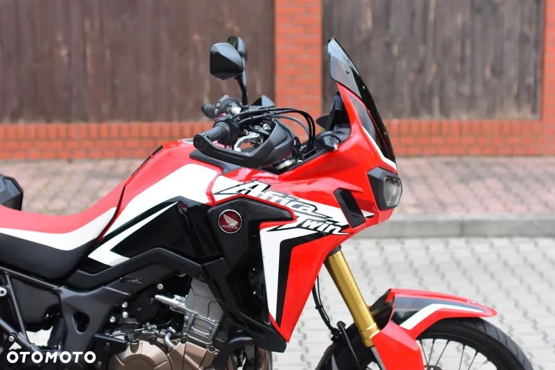 Honda CRF - 8