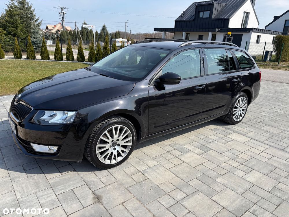 Skoda Octavia 2.0 TDI Edition DSG - 1
