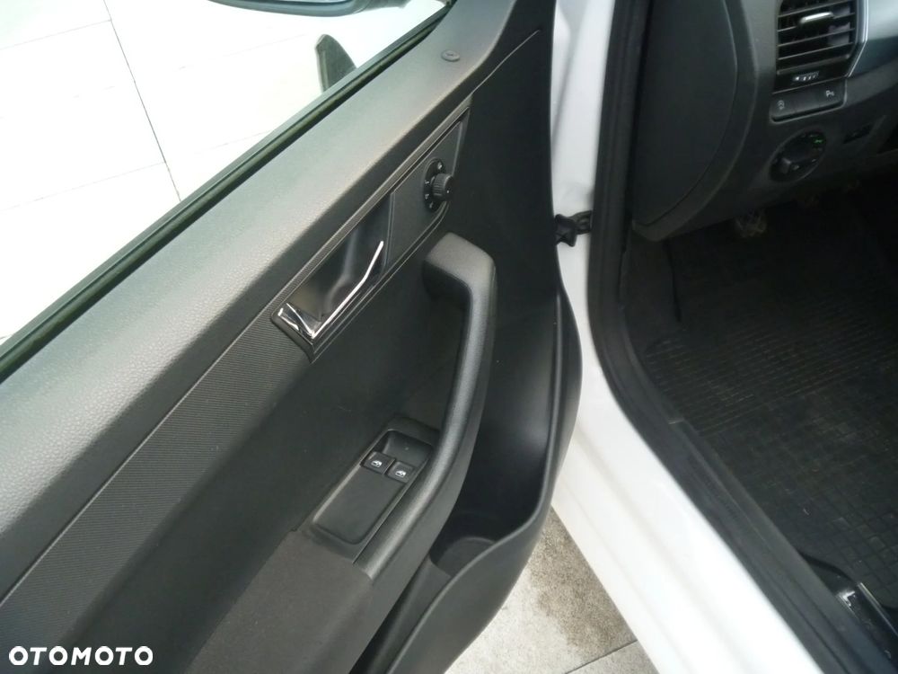 Skoda Fabia 1.0 TSI Ambition - 26