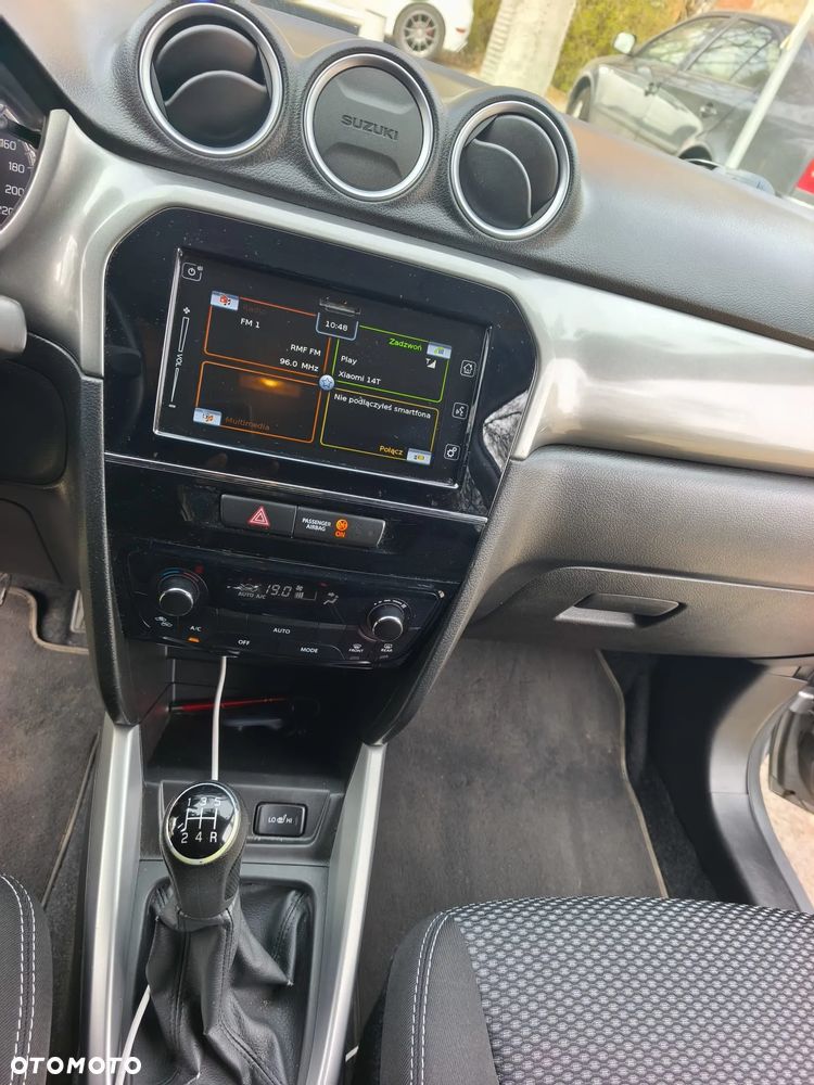 Suzuki Vitara 1.6 Premium 2WD - 10