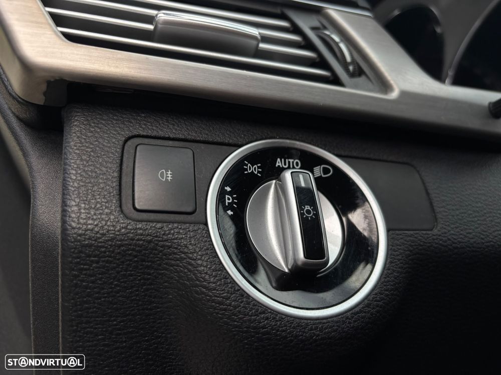 Mercedes-Benz E 250 CDI Avantgarde BE Auto. - 10