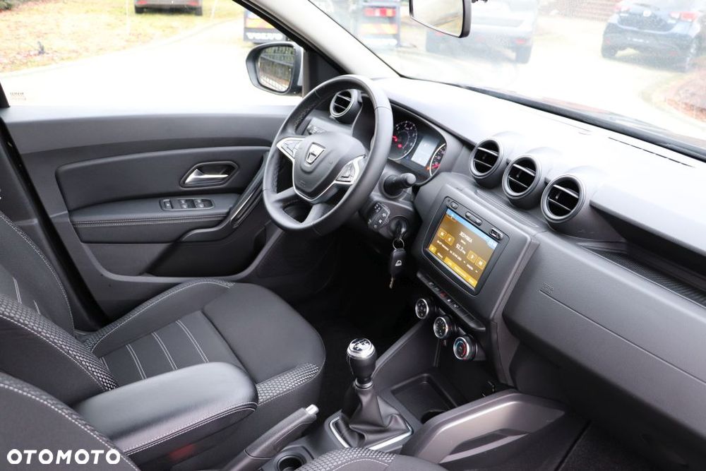 Dacia Duster 1.6 SCe Prestige - 5