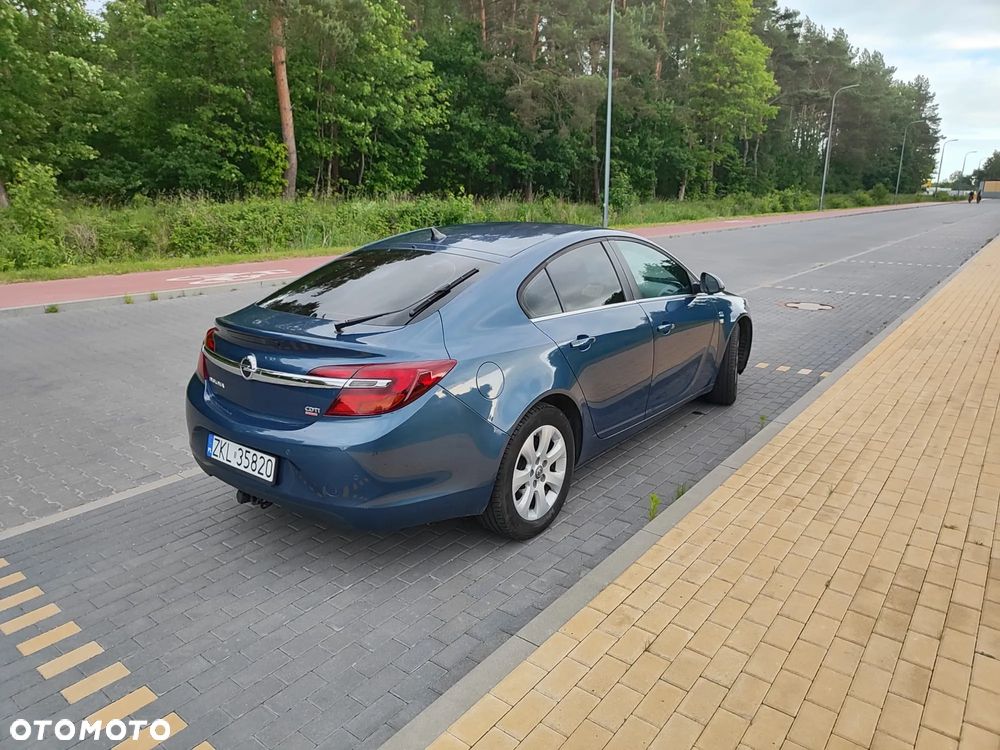Opel Insignia - 2