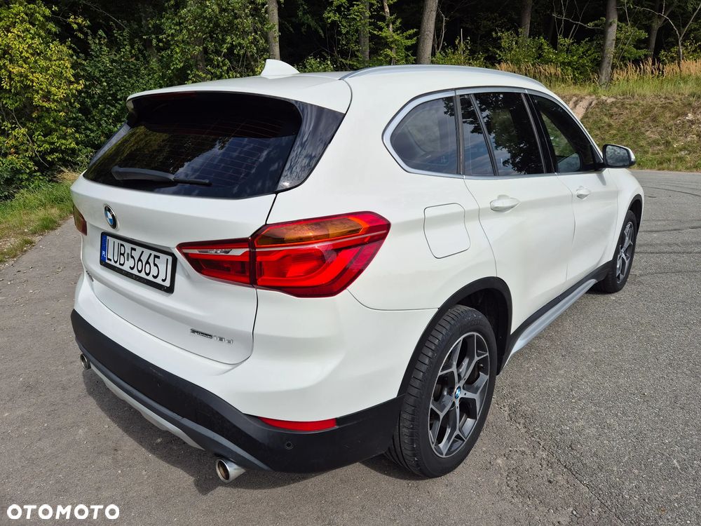 BMW X1 sDrive18d Advantage sport - 4