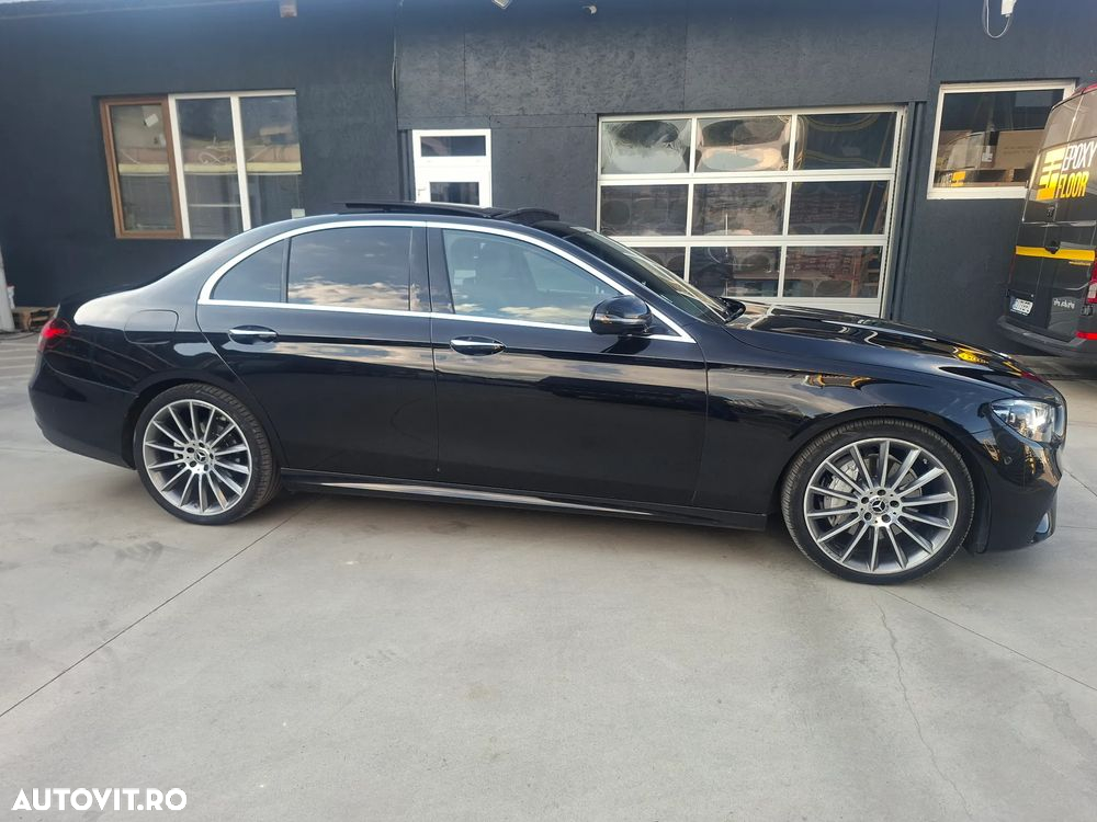 Mercedes-Benz E 220 d T 9G-TRONIC AMG Line - 32