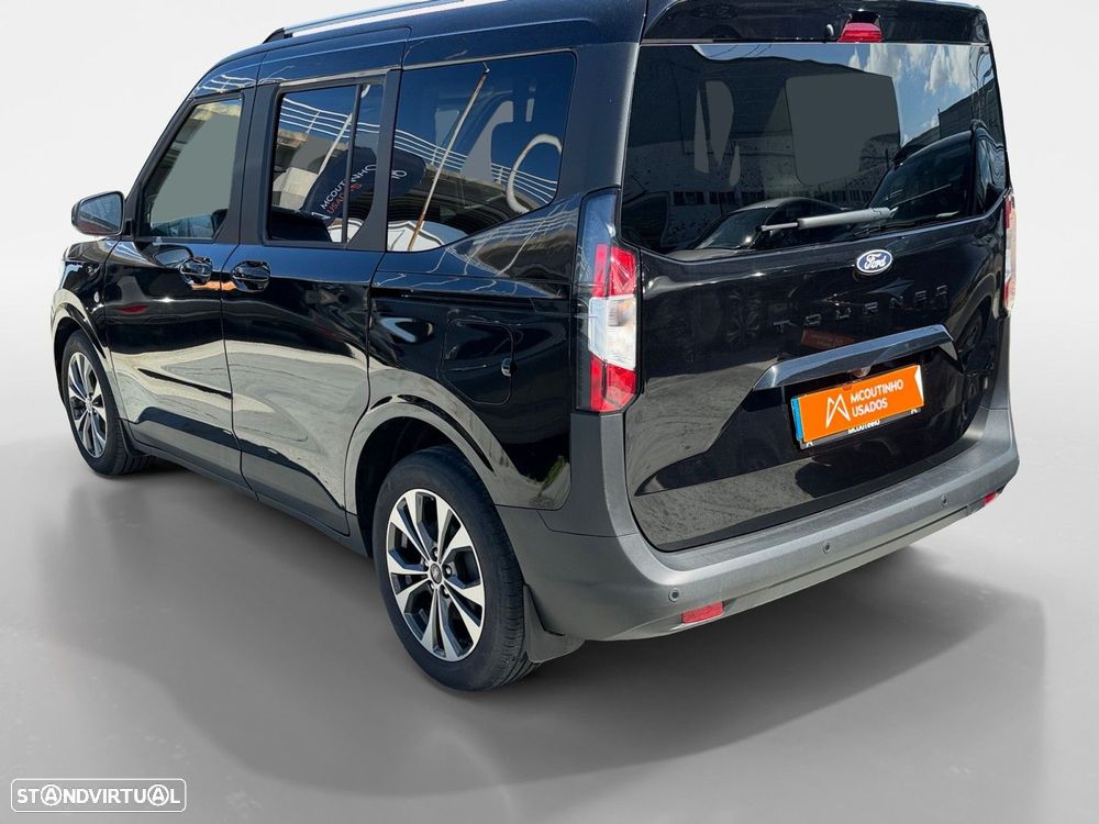 Ford Tourneo Courier 1.0 EcoBoost Titanium DCT — fotografia 3