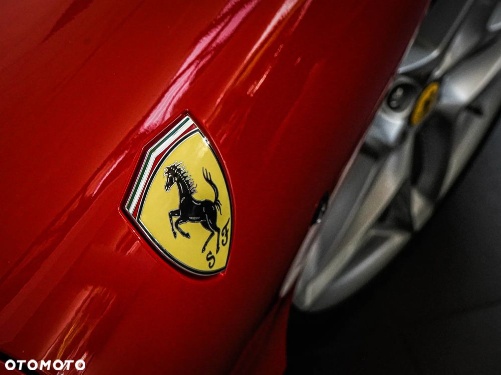 Ferrari Roma - 7