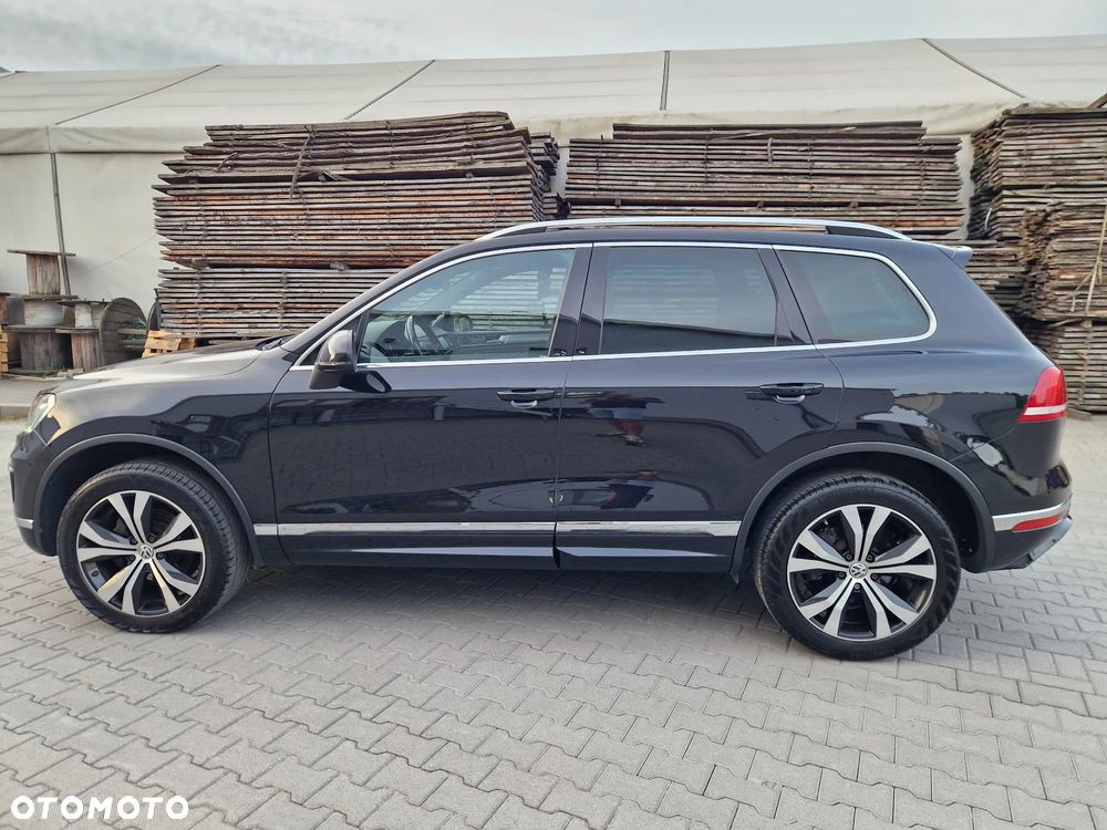 Volkswagen Touareg 3.0 V6 TDI BMT Perfectline R-Style - 6