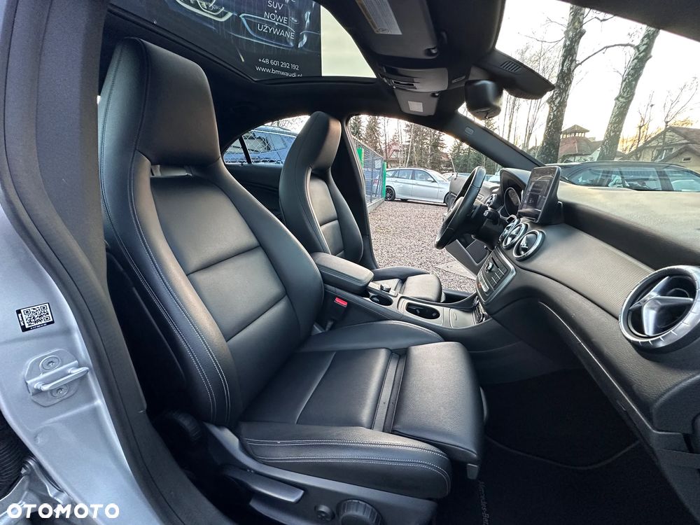 Mercedes-Benz CLA 250 4Matic 7G-DCT Urban - 28