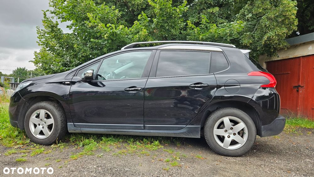 Peugeot 2008 1.6 BlueHDi Allure - 3