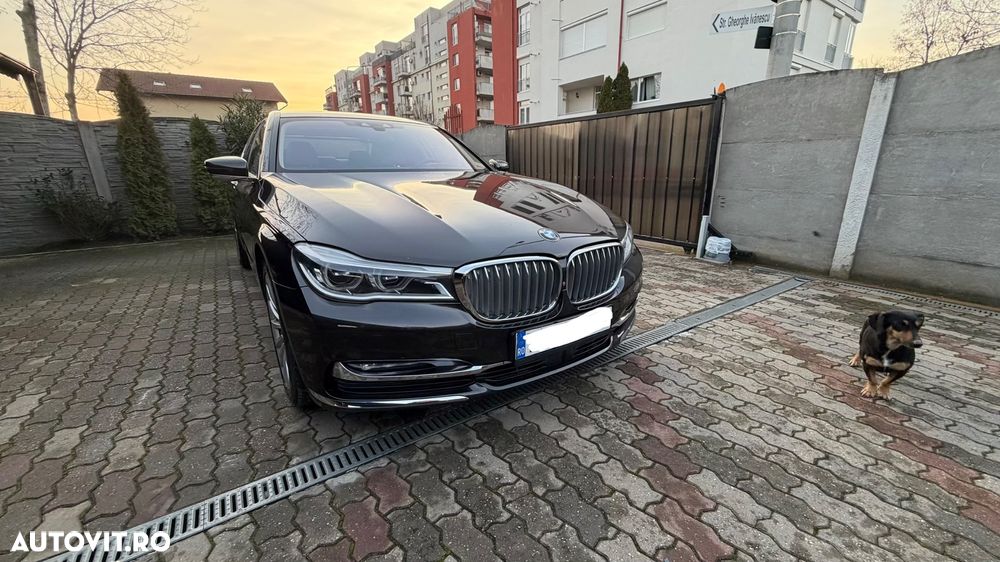 BMW Seria 7 740d xDrive - 2