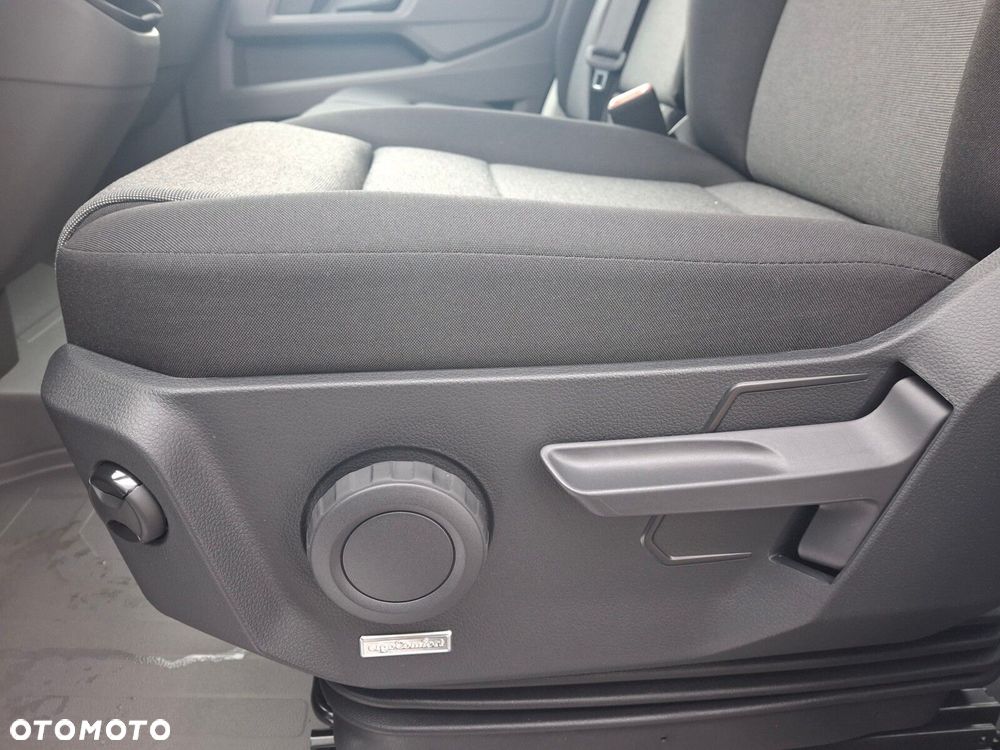 Volkswagen Crafter - 11