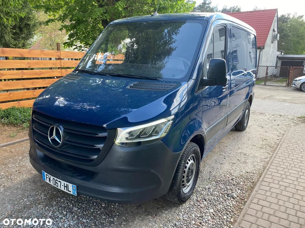 Mercedes-Benz Sprinter - 1