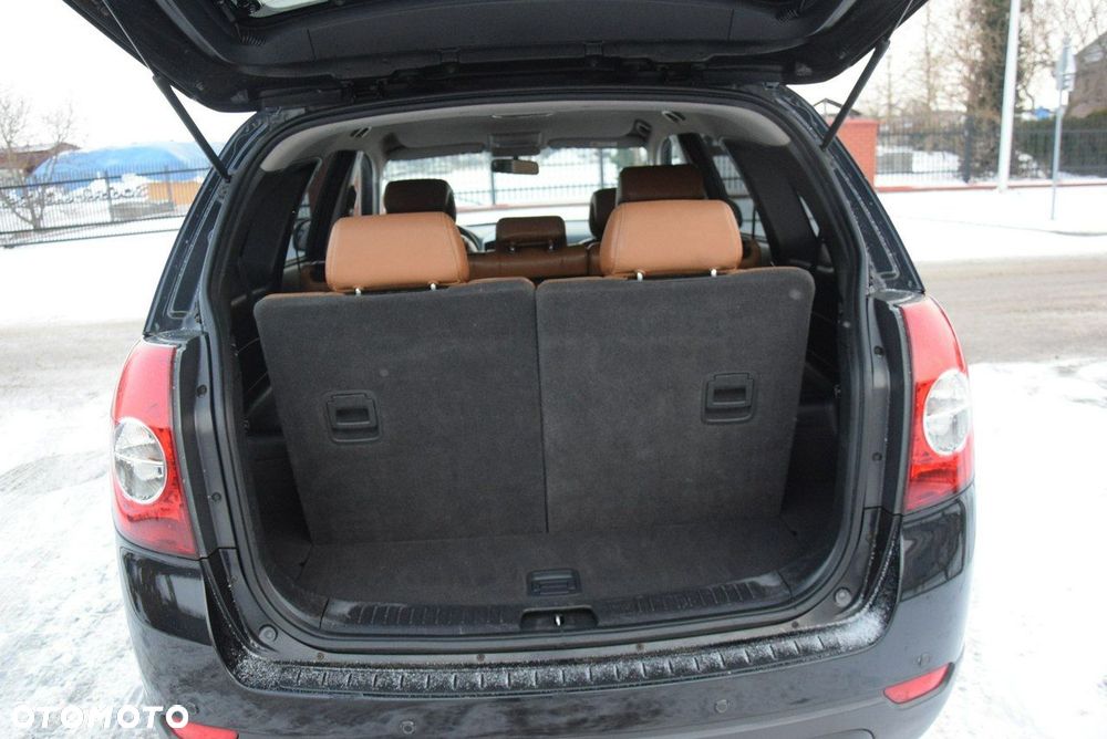 Chevrolet Captiva - 19
