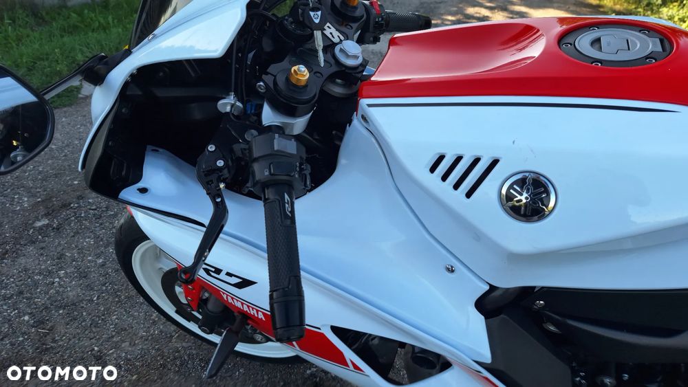 Yamaha R7 - 39