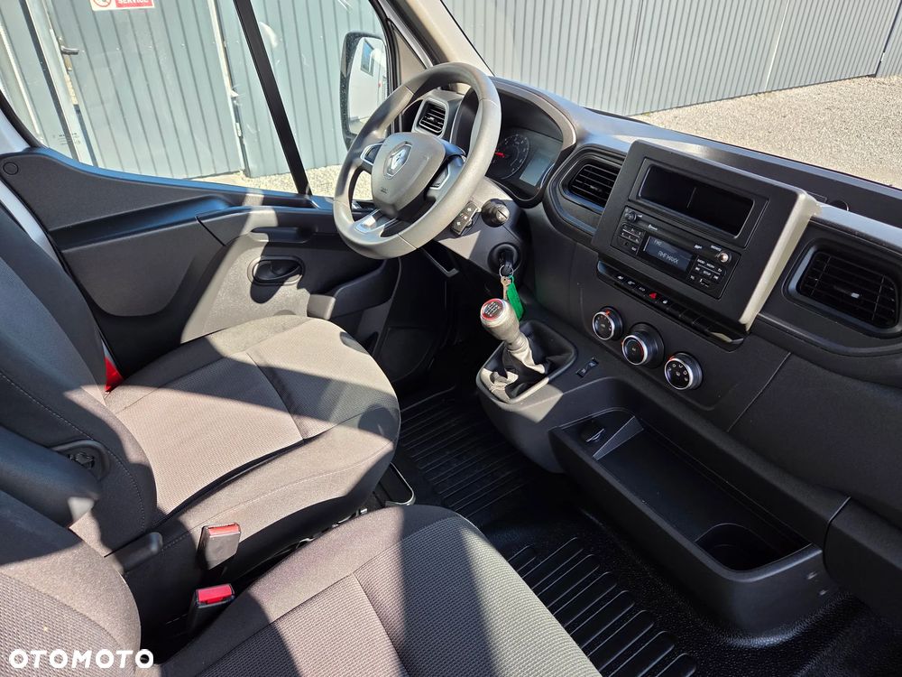 Renault Master - 15